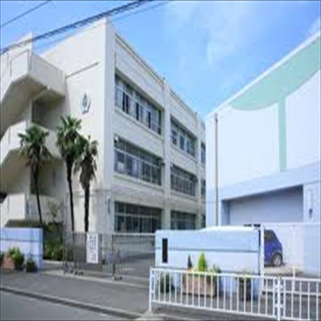 Junior high school. Nakagawa 600m until junior high school (junior high school)