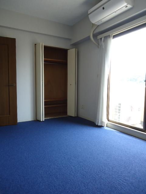 Non-living room. Indoor (July 2013) Shooting