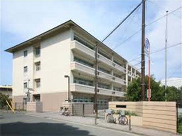 Primary school. Ushikubo 300m up to elementary school (elementary school)