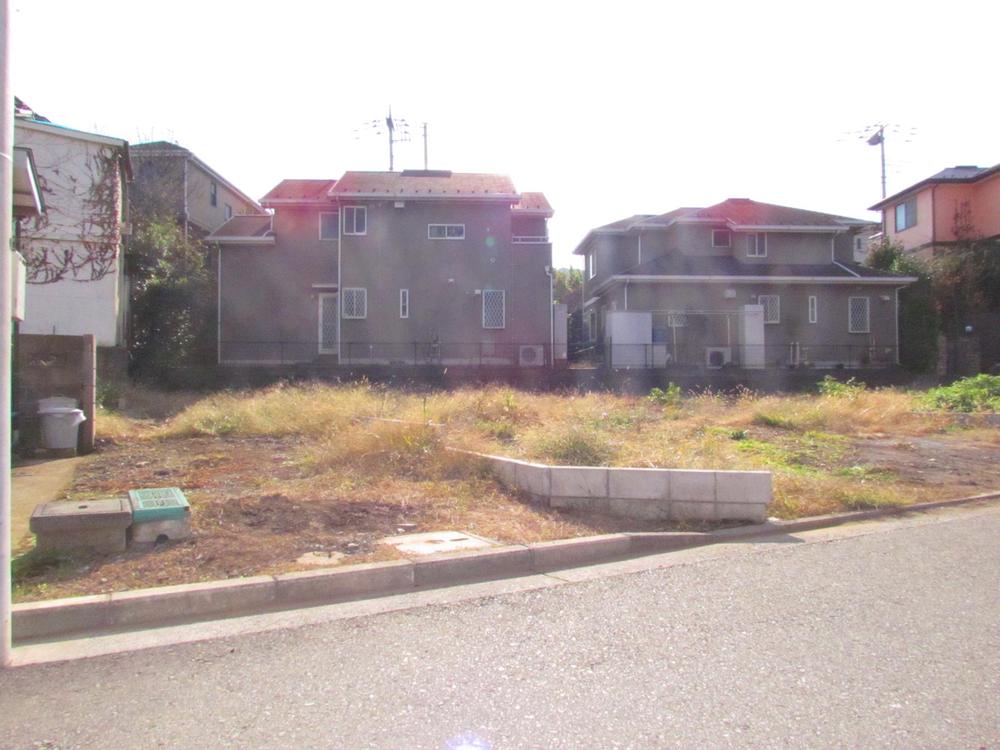 Local photos, including front road