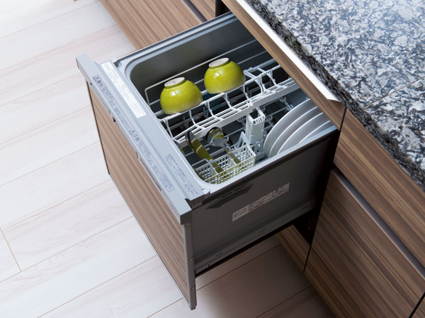 Kitchen.  [Dishwasher] Can be expected sanitary and water-saving effect, Also improve efficiency housework.