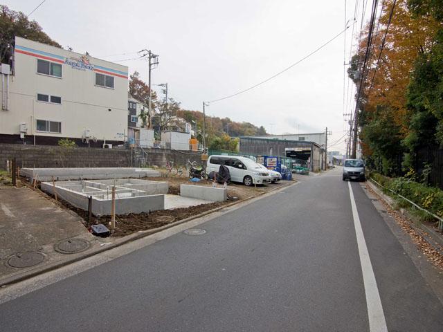 Local photos, including front road. Local (21 May 7, 2013) Shooting  Here is a picture of local, including front road!