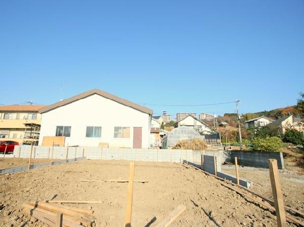 Local appearance photo. Yang per good because it faces the south side