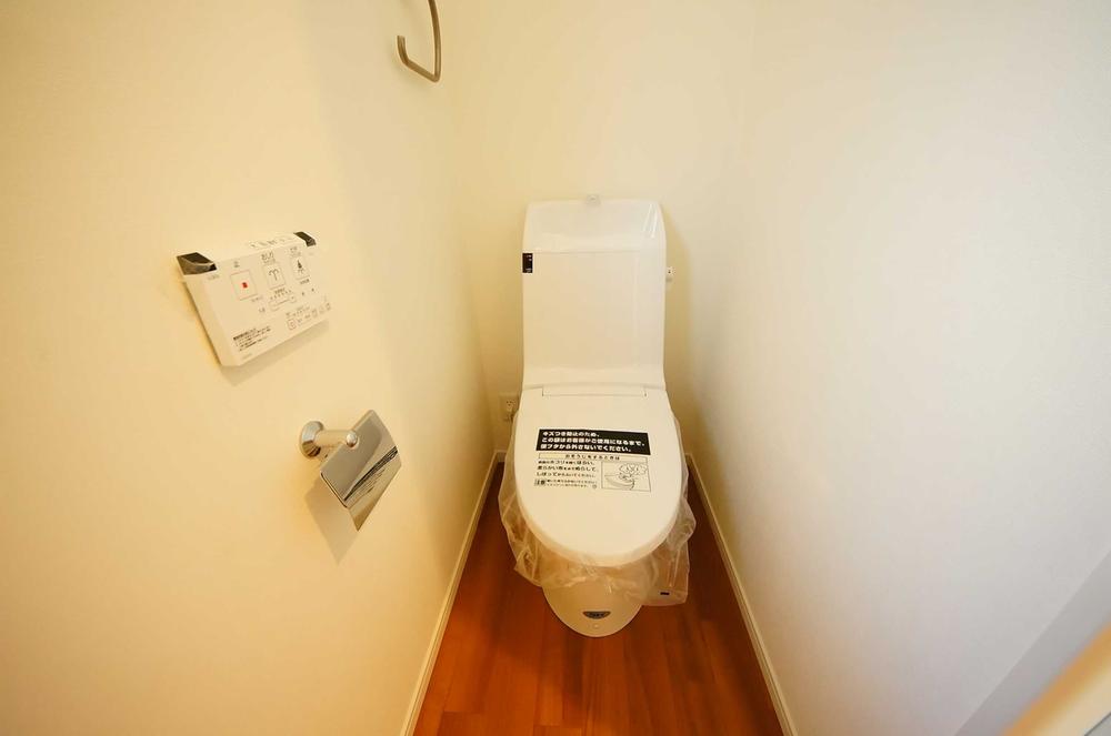 Toilet. Indoor (12 May 2013) Shooting, 1 ・ Is a bidet on the second floor both.