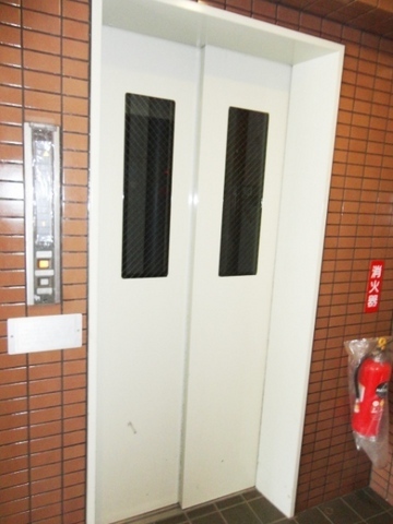 Other common areas. Elevator