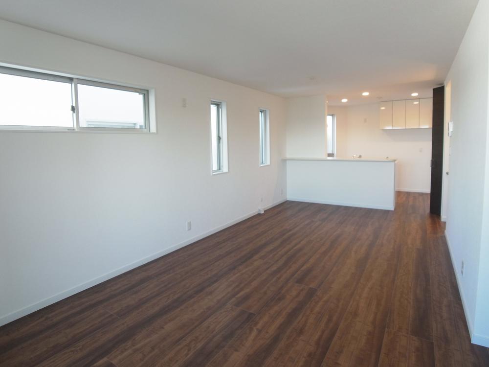 Living. Indoor (September 2013) Shooting