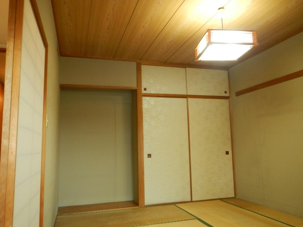 Non-living room. Indoor (11 May 2013) Shooting