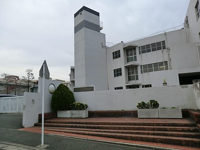 Junior high school. 1481m to Yokohama City Tachikawa sum junior high school