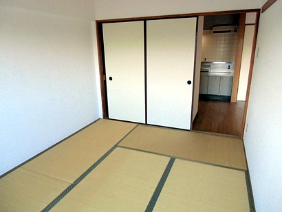 Other. Japanese-style room 6 quires