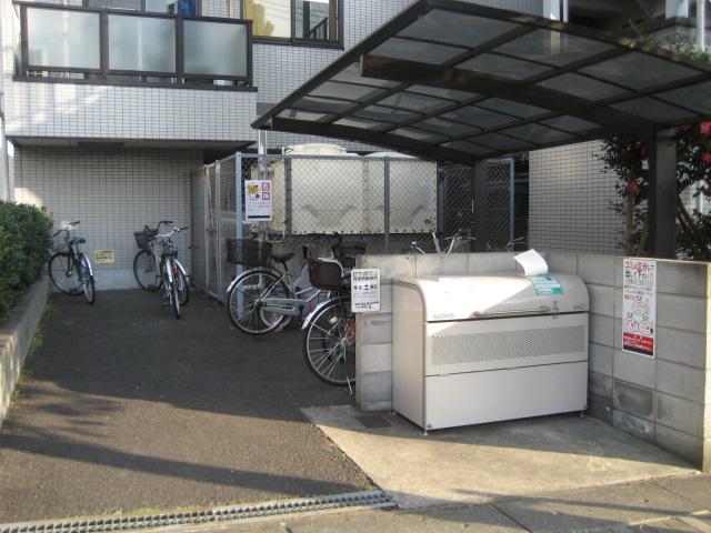 Other common areas. Bicycle shed