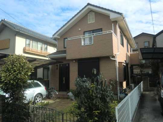 Local appearance photo. Building appearance (1)