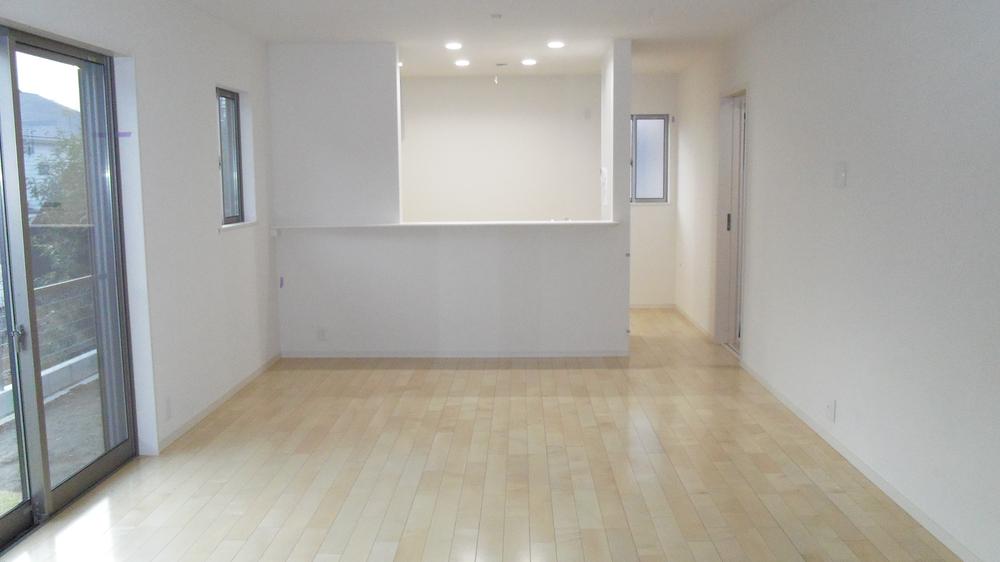 Living. Indoor (12 May 2013) Shooting