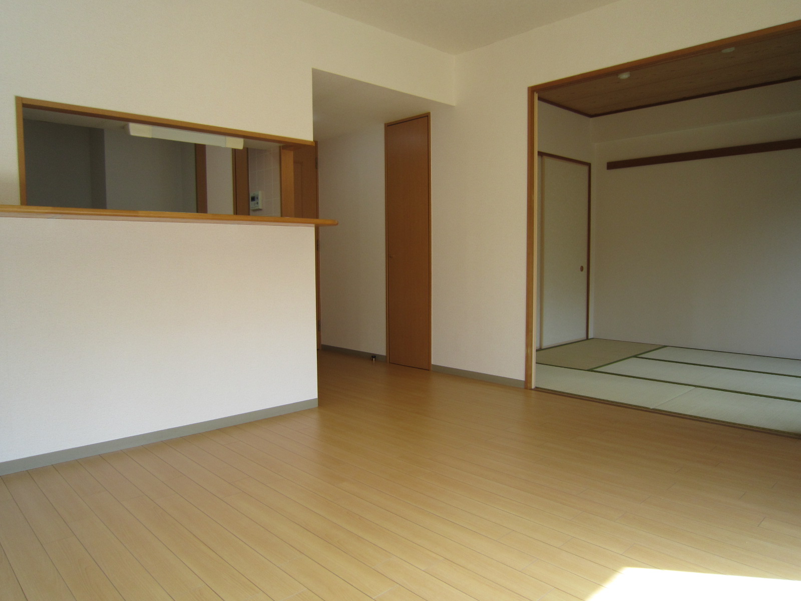 Living and room. Living & Japanese-style room