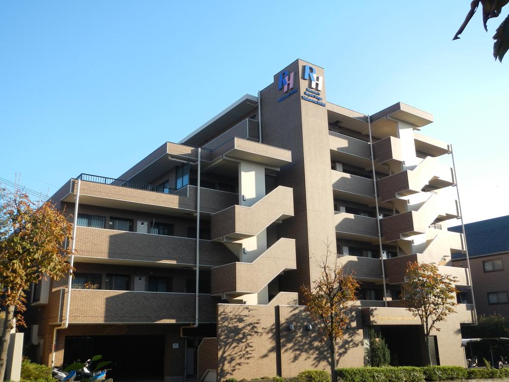 Local appearance photo. Blue Line "Nakamachidai" Station 6-minute walk location