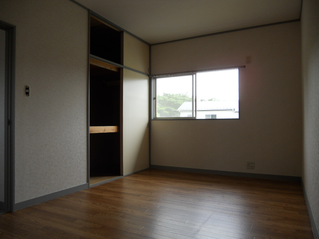 Other room space. 2F Western-style