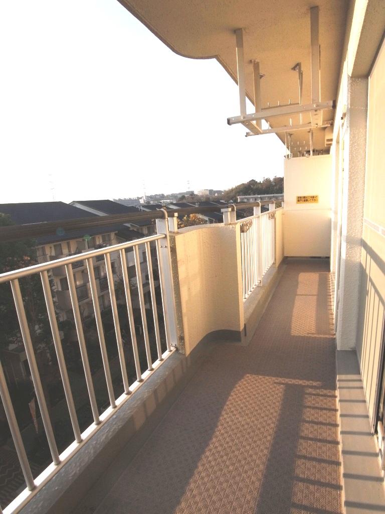 Balcony. Local (12 May 2013) Shooting