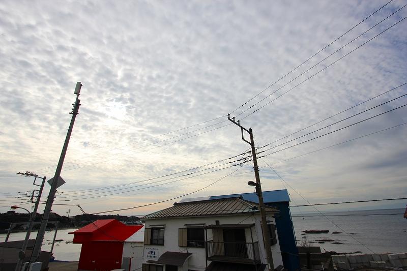 View photos from the dwelling unit. View from the site (December 2013) Shooting