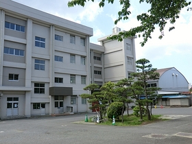 Primary school. 660m to Yokosuka Municipal Kugo elementary school (elementary school)