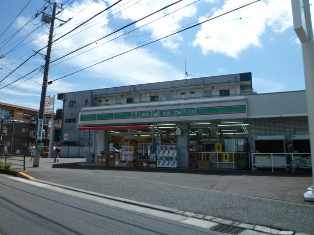 Convenience store. But until Lawson Store 100 YRP Nobi shop 400m most of the goods is 100 yen, 24 hours a day! Cheaper more convenient than a convenience store!