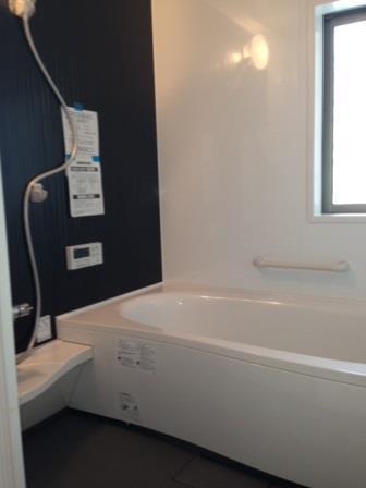 Bathroom. Indoor (September 2013) Shooting