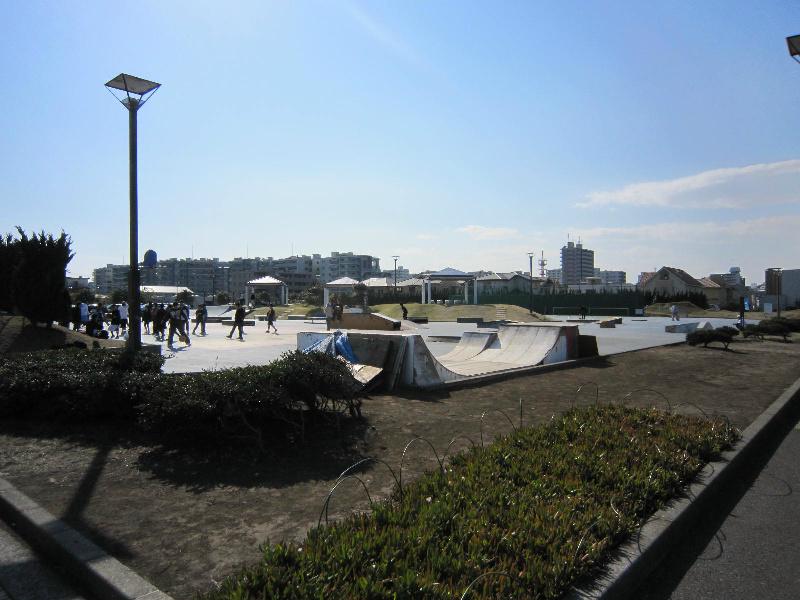 Other. It is a photograph of Umikaze park.