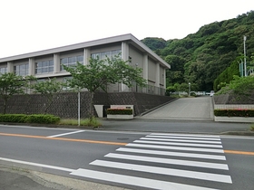 Junior high school. 1160m to Yokosuka Municipal Nagasawa junior high school (junior high school)