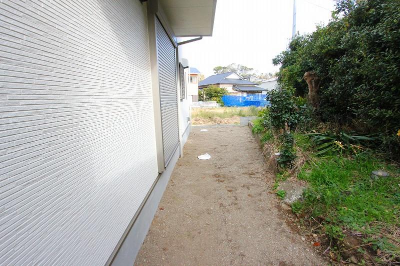 Garden. Local (12 May 2013) Shooting