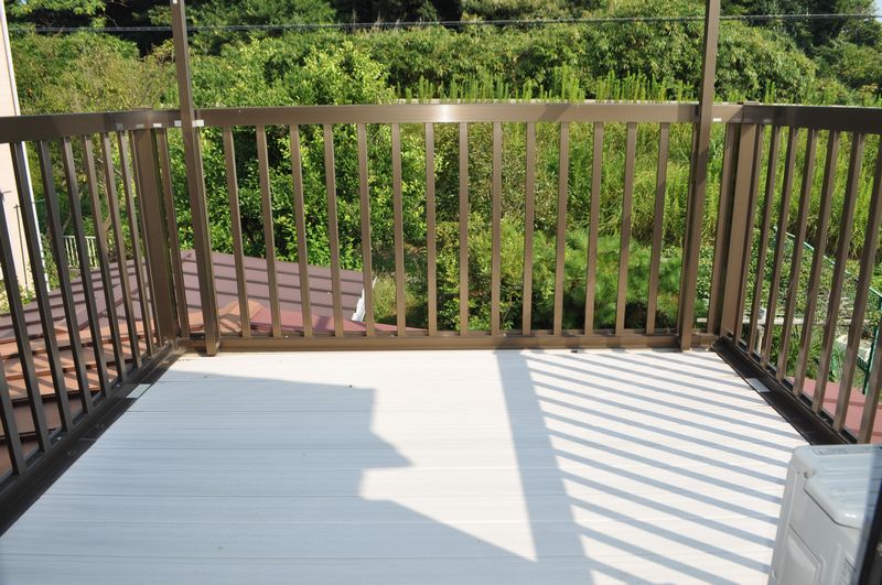 Balcony. Laundry is also Jose plenty of course futon