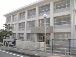 Junior high school. 860m to Yokosuka City Ikegami junior high school