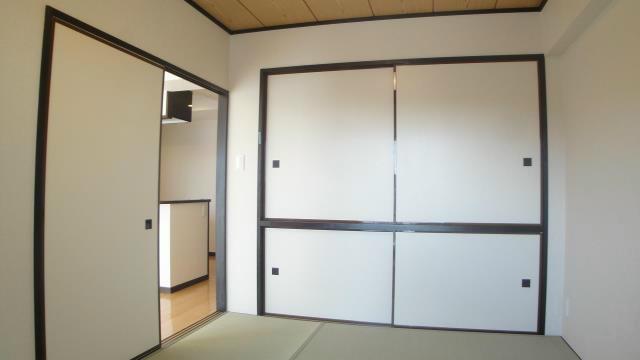 Non-living room