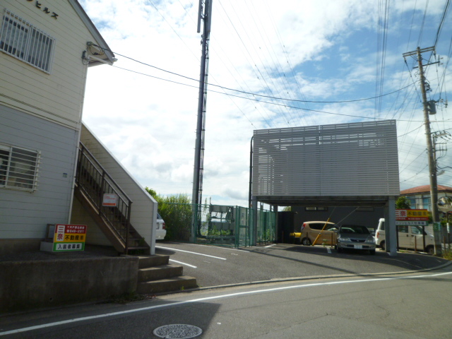 Parking lot