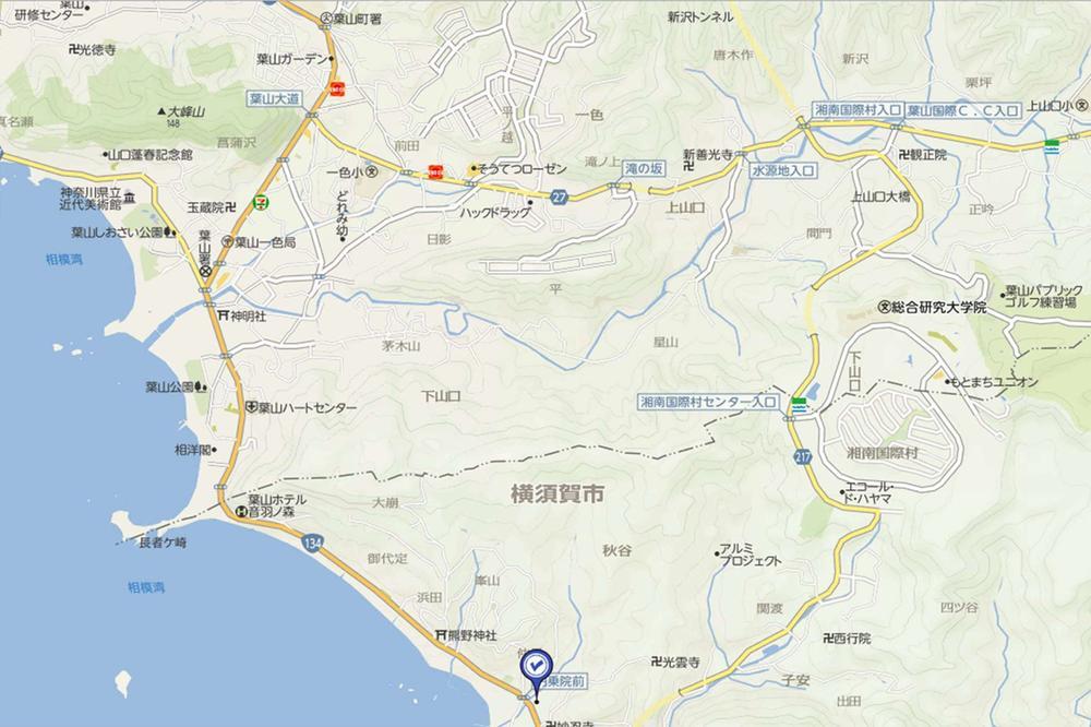 Local guide map. Blue tick mark is the property location.  I think that you refer to us of the surrounding environment.