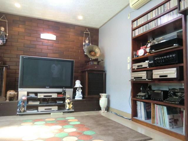 Non-living room