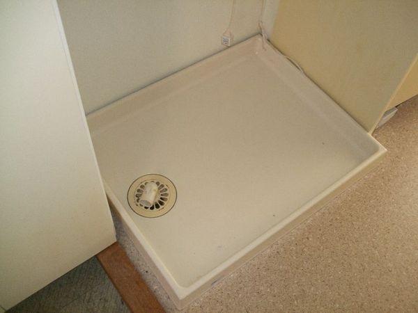 Other. Washing machine Storage