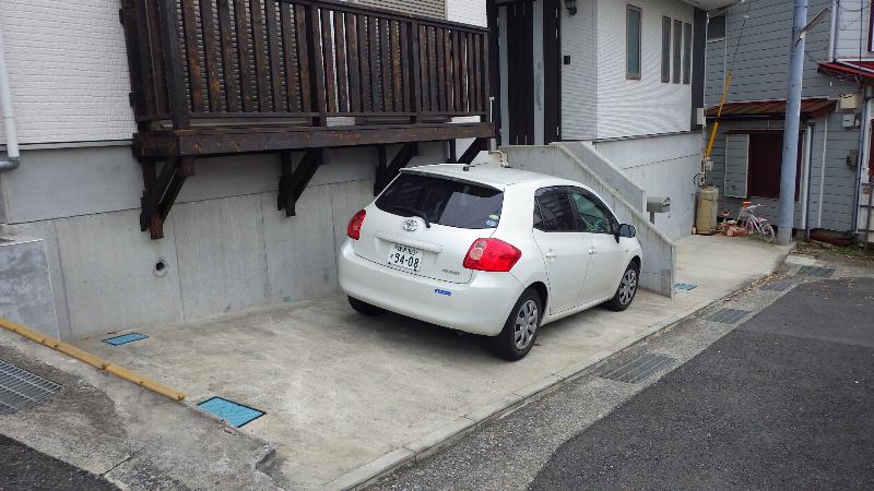 Parking lot. Parking margin at 3 number