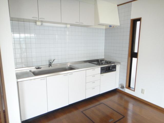 Kitchen. Easy-to-use system Kitchen.