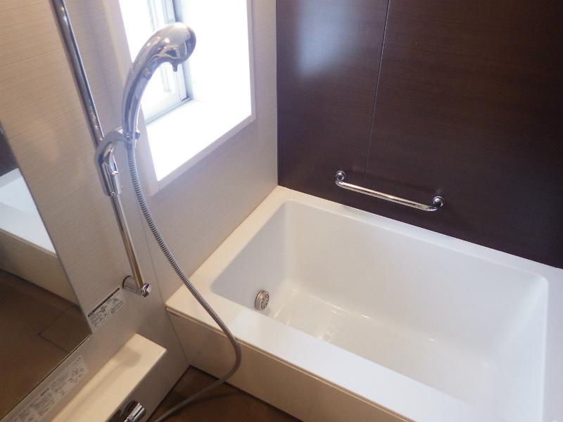 Bathroom. Reheating function ・ Bathroom ventilation drying system equipped