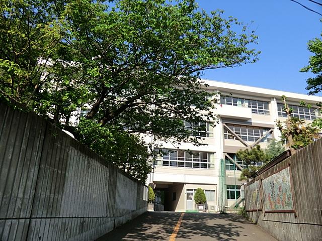 Primary school. 217m to Yokosuka Municipal Funakoshi Elementary School