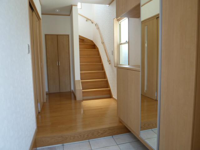 Entrance. Entrance space with a feeling of freedom