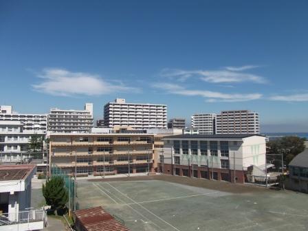 Primary school. 544m to Yokosuka Municipal Suwa elementary school