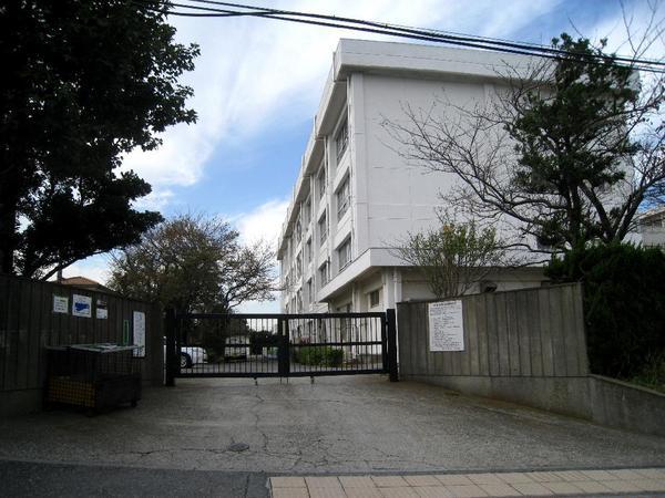 Primary school. 592m to Yokosuka City Boyo Elementary School