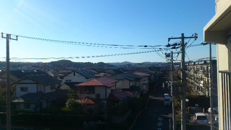 View photos from the dwelling unit. There is a Mount Fuji to the west.