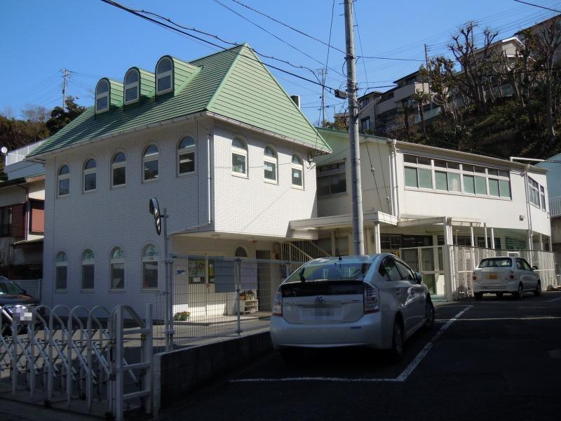 kindergarten ・ Nursery. It is also a flat way to 1300m kindergarten to the south Yokosuka kindergarten! of course, Kindergarten bus also Available!