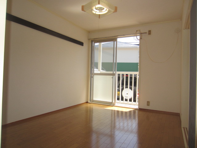 Living and room. Japanese-style room ・ Western-style of 2DK! 