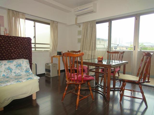 Living. Interior