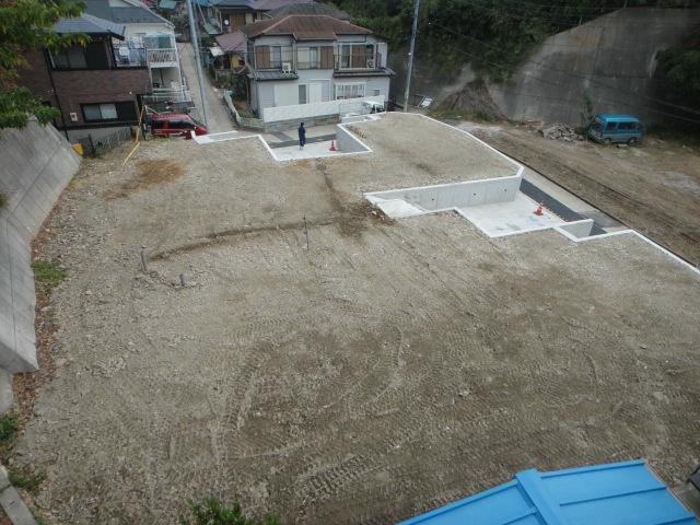 Local land photo. Current situation vacant lot, After the water and sewerage pipes retracted