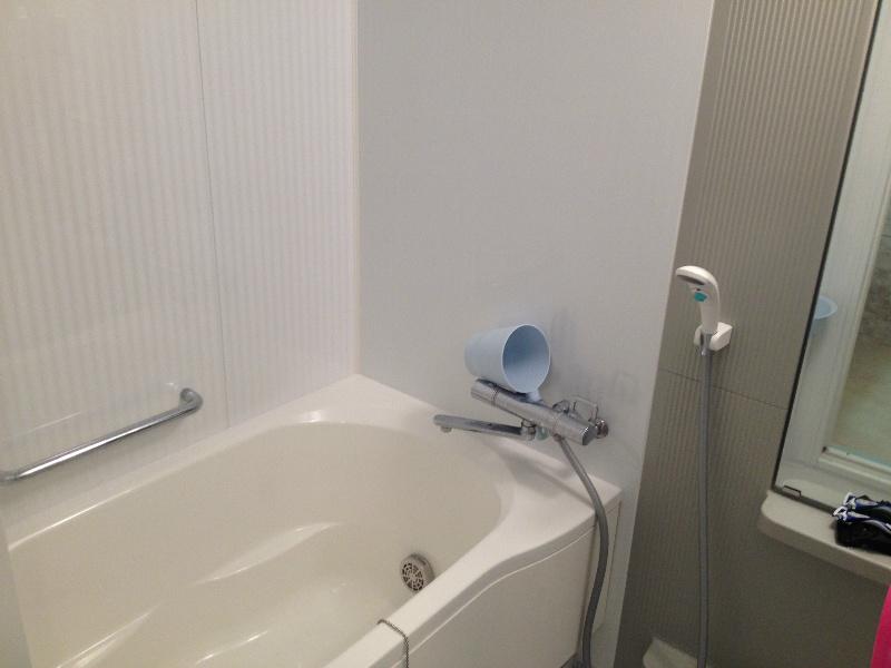 Bathroom. Unit bus is also exchanged also excellent level !! water heater !!