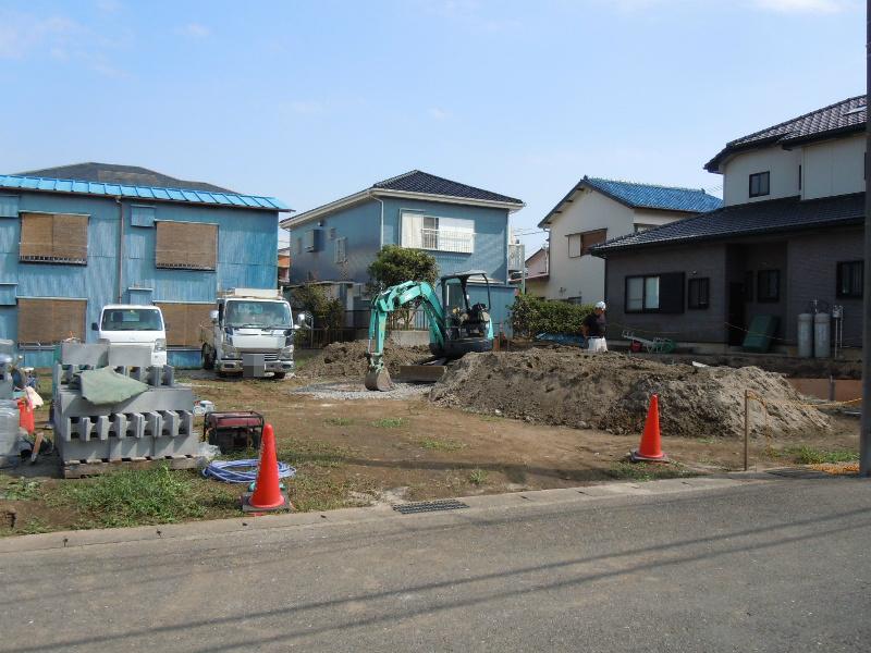 Local appearance photo. Sky wide open land