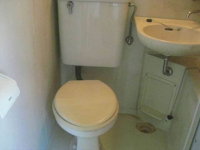 Toilet