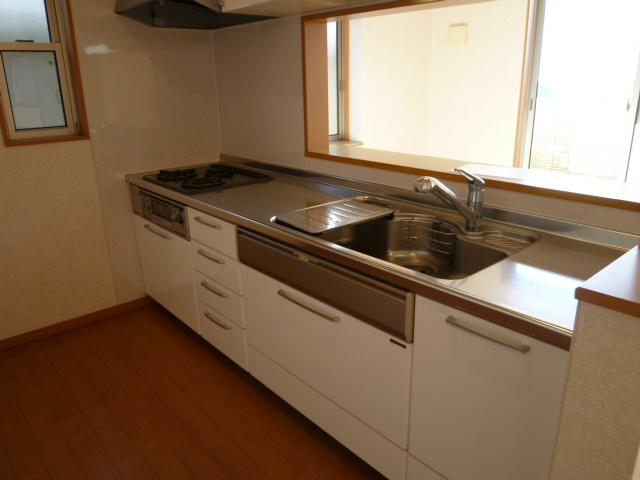 Kitchen. System kitchen about good